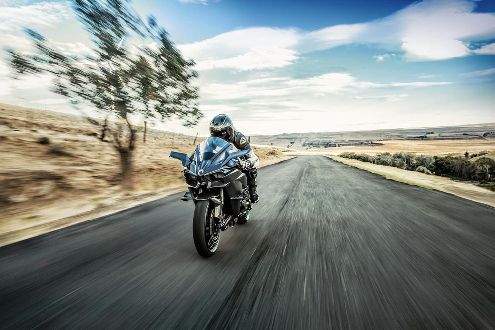 Kawasaki Ninja H2R on an open country road